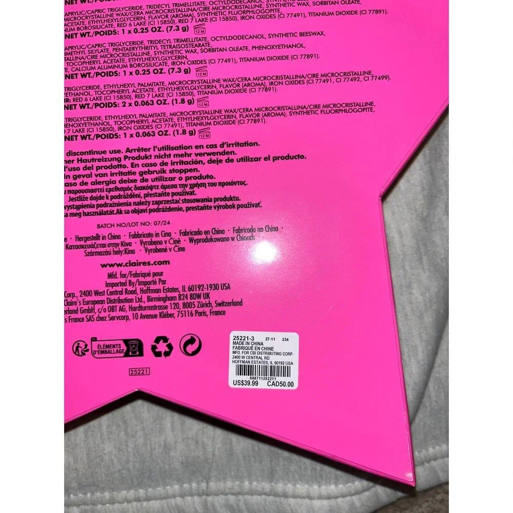 Claire's Star Lip‎ Gloss Advent Calendar Holiday Beauty Gift Set